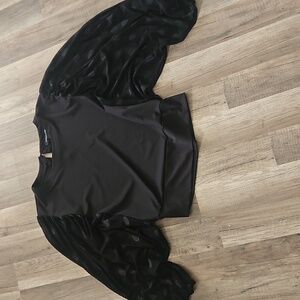 Parker & Quinn Exaggerated Balloon Sheer Sleeve Blouse